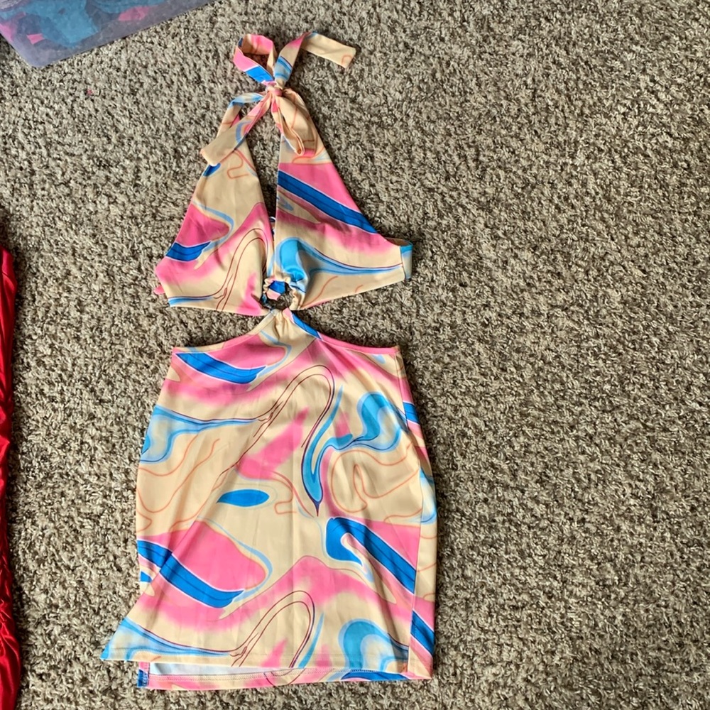Cut out Dress with Tie Back